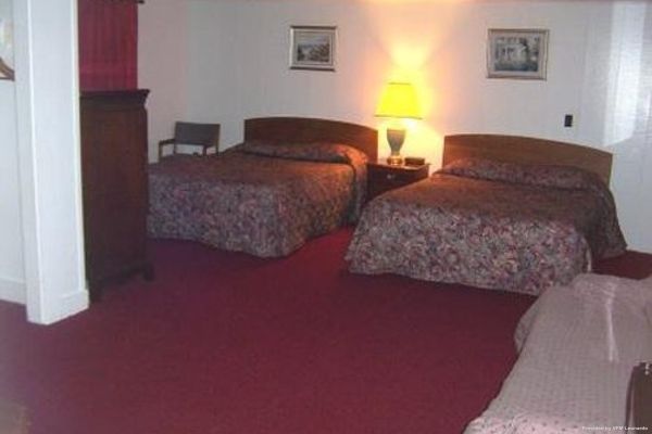 Lancaster Motor Inn Lancaster